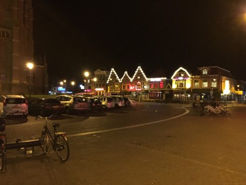 De haven bij nacht